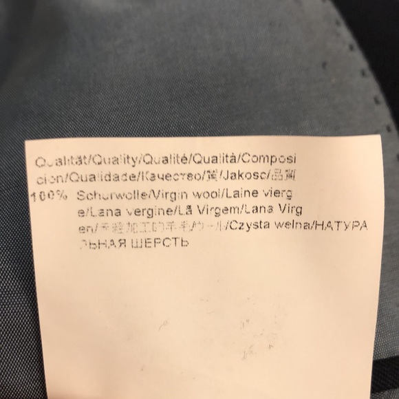 [Hugo Boss] Designer Black Suit Jacket with Lapel Super 100 - Men's Size 42R - Picture 9 of 16